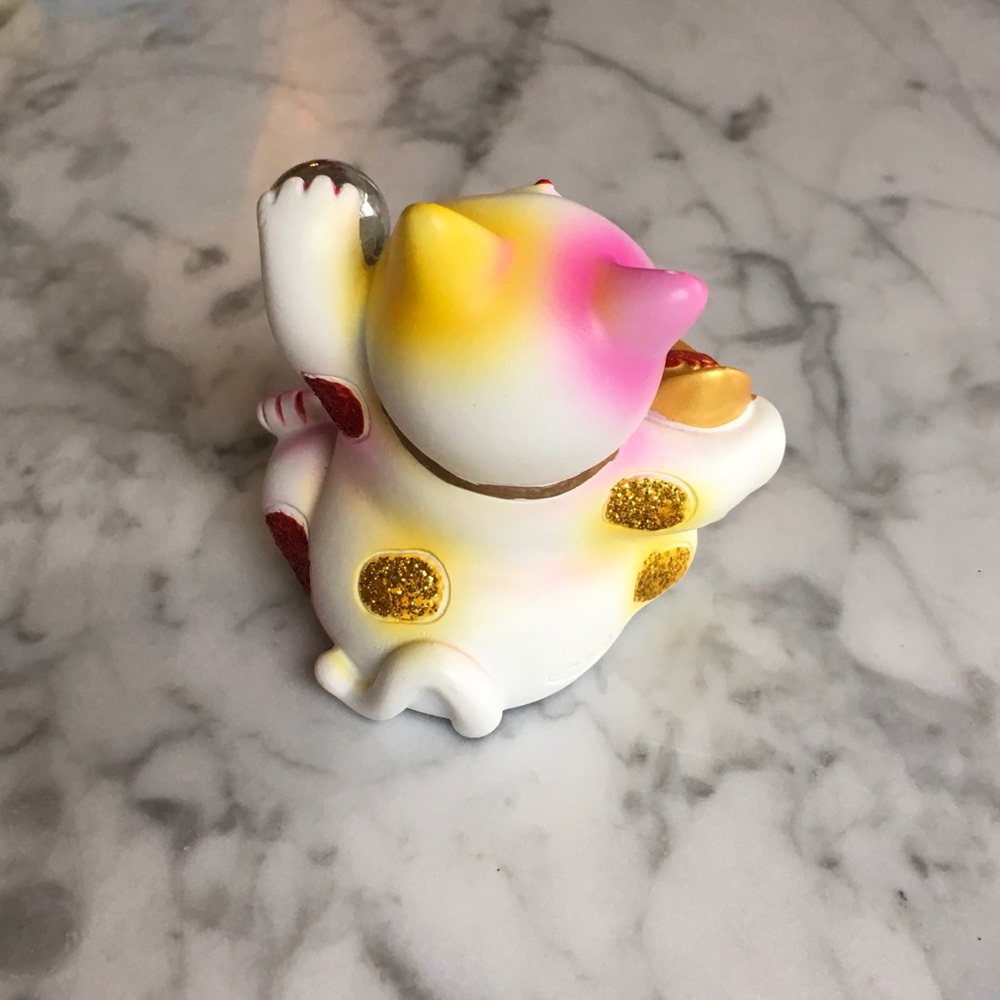 Ceramic Kitty - Picture 4 of 5